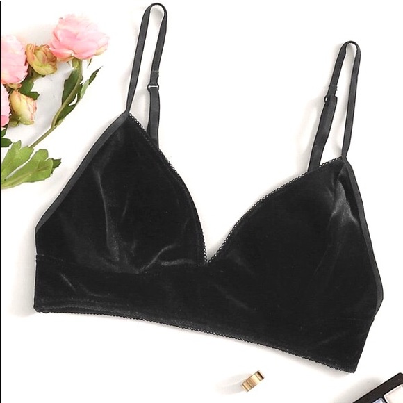 Black Velvet Bra - Picture 1 of 4